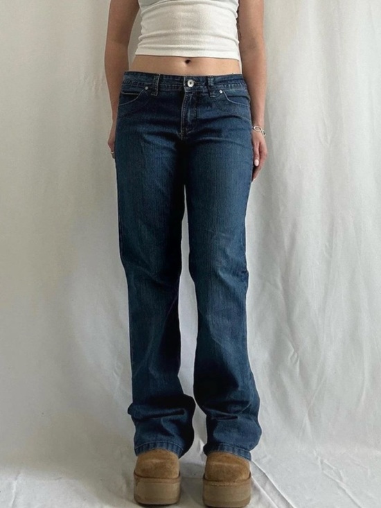 lei Denim - lei Vintage Women's Dark-Wash Chelsea Boot Cut Jeans with Embroidery